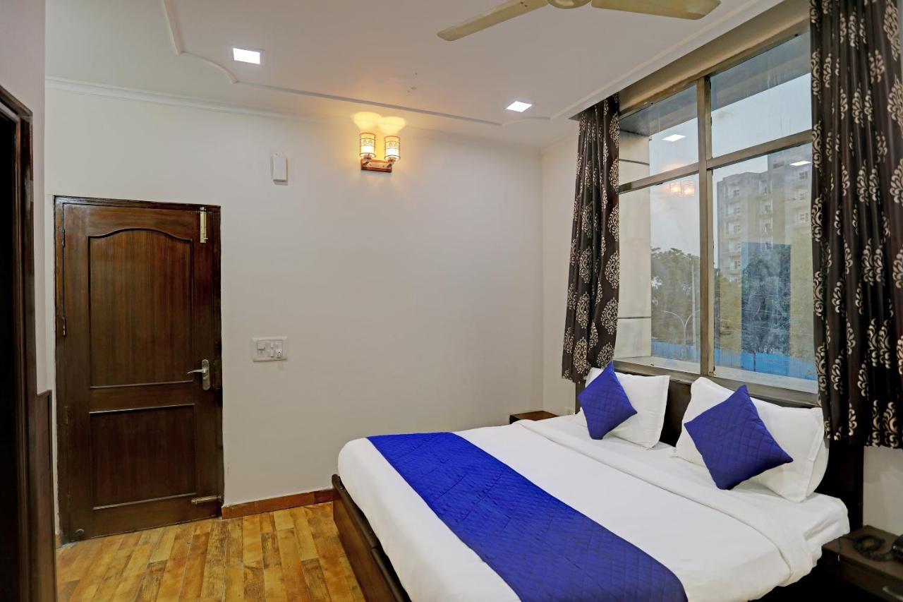 Hotel Grand Tushar - Ghaziabad Railway Station Luaran gambar