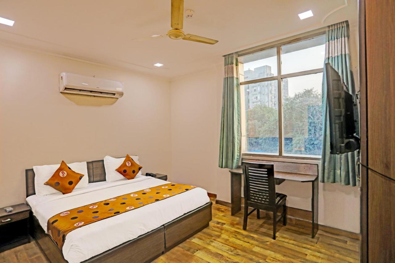 Hotel Grand Tushar - Ghaziabad Railway Station Luaran gambar