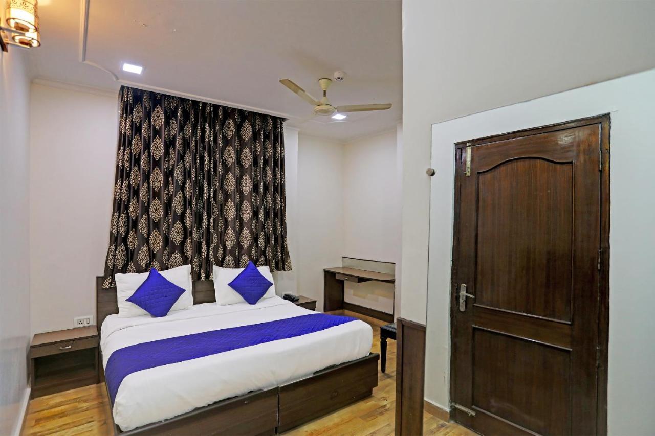 Hotel Grand Tushar - Ghaziabad Railway Station Luaran gambar