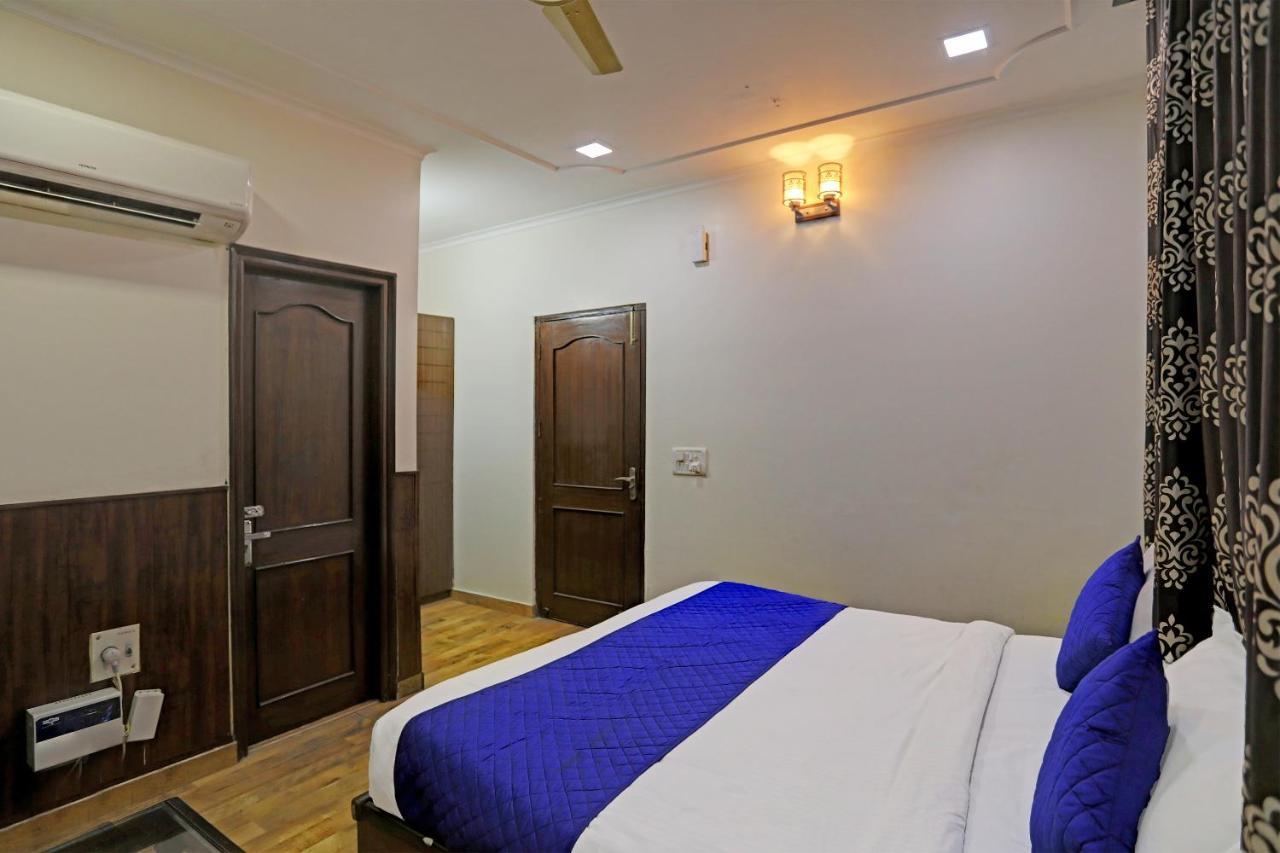 Hotel Grand Tushar - Ghaziabad Railway Station Luaran gambar