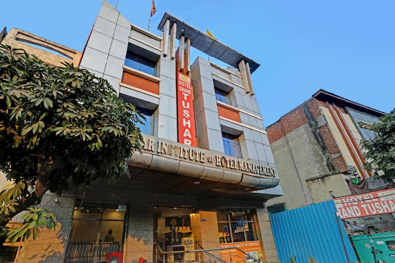 Hotel Grand Tushar - Ghaziabad Railway Station Luaran gambar