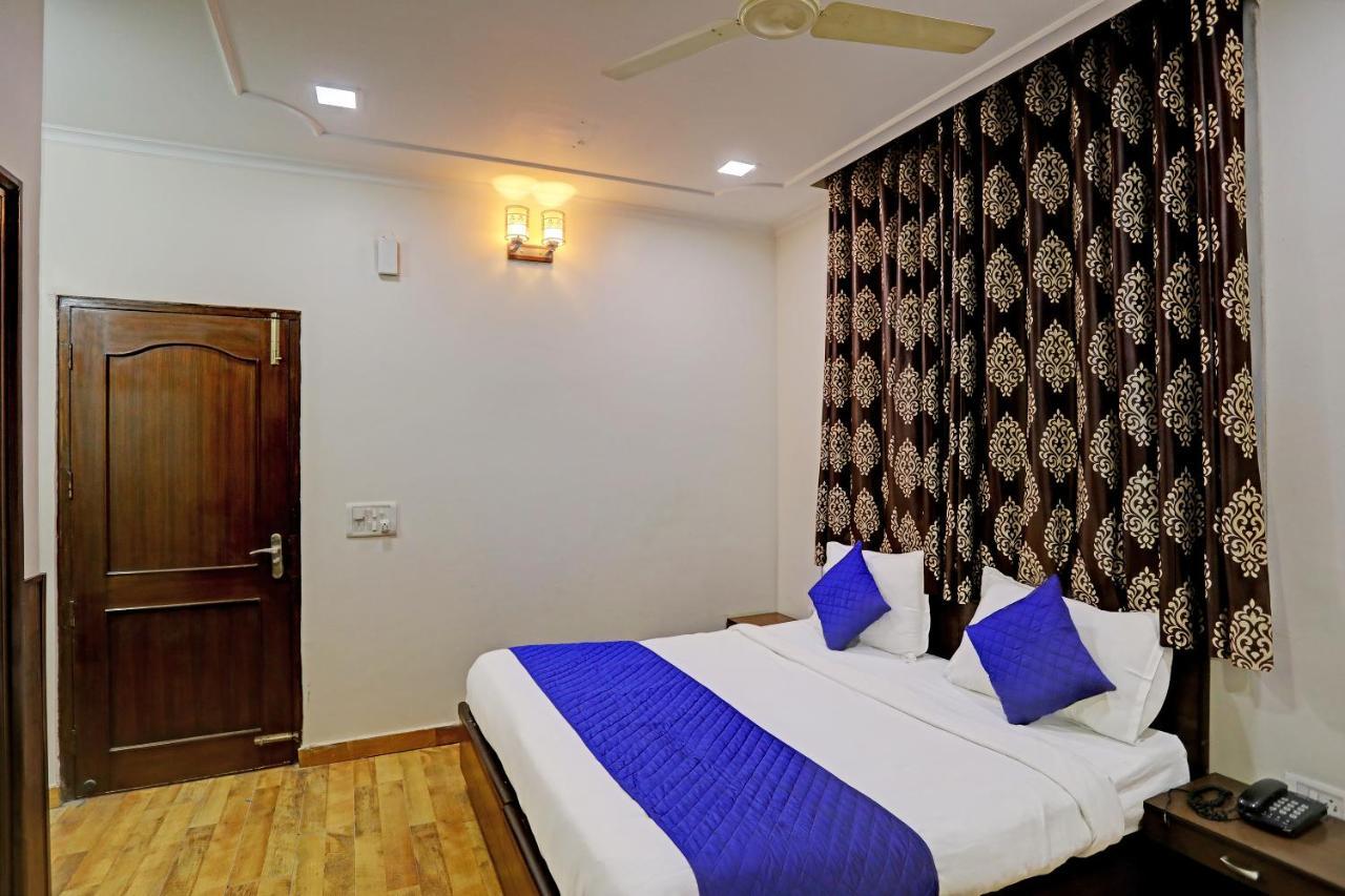 Hotel Grand Tushar - Ghaziabad Railway Station Luaran gambar