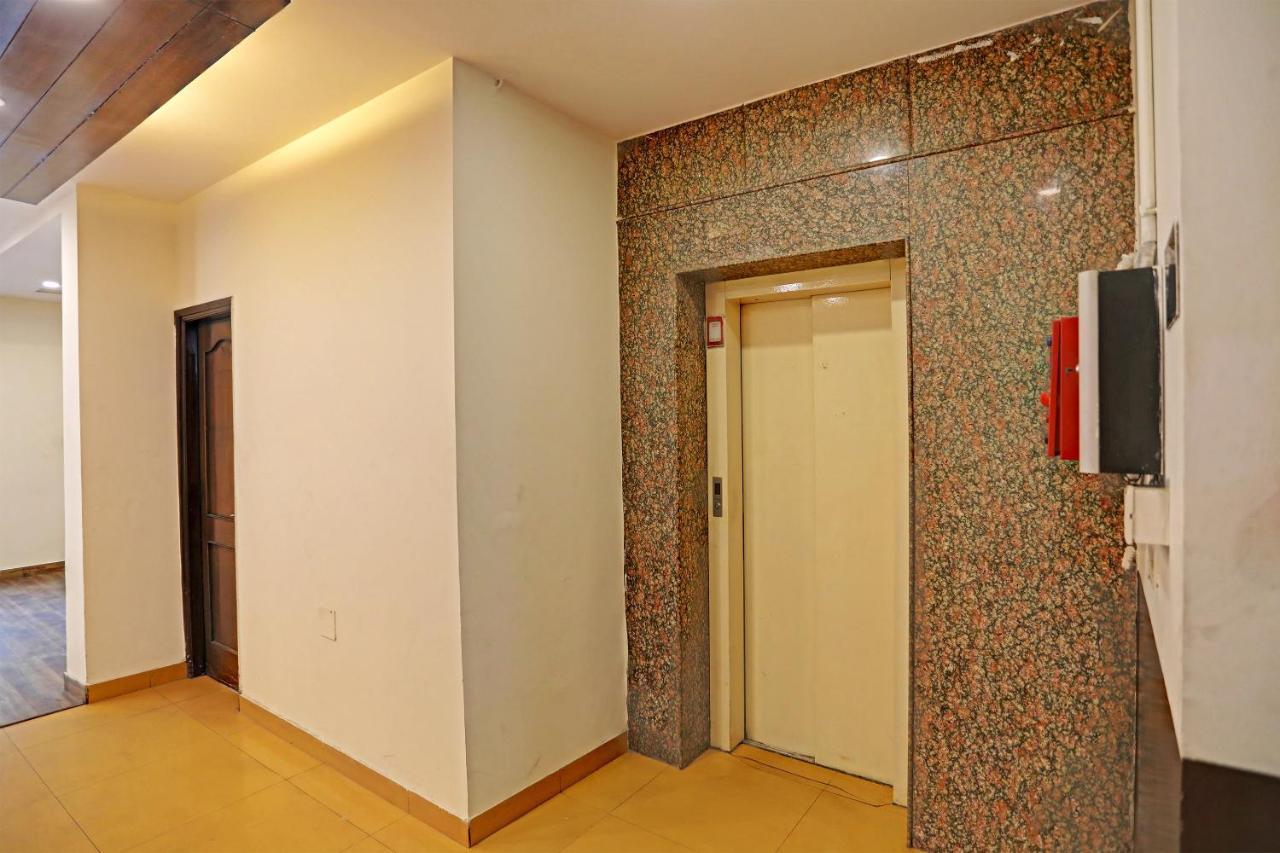 Hotel Grand Tushar - Ghaziabad Railway Station Luaran gambar